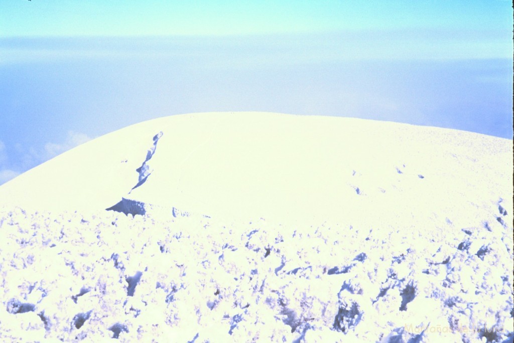 Dede la cima Whymper del Chimborazo, 6.310 mts., la cima Veintimilla por la que pasamos